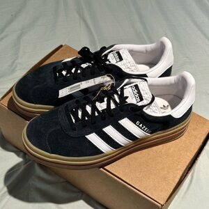 NWT Adidas Gazelle Bold